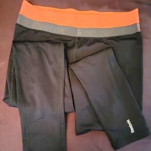 Reebok black leggings Size L